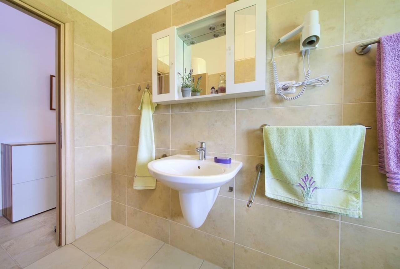 Apartment Sabina Soline Soline  Bagian luar foto