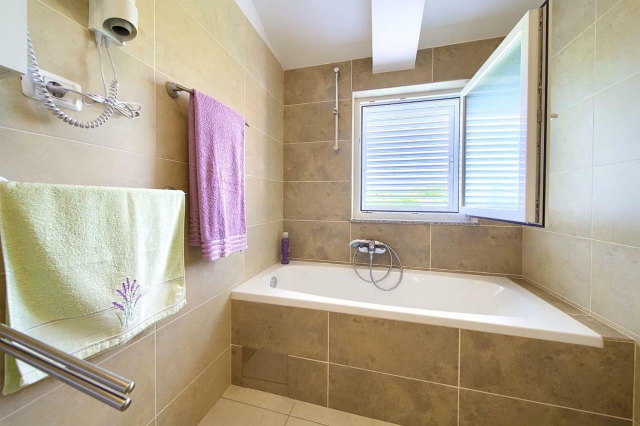Apartment Sabina Soline Soline  Bagian luar foto
